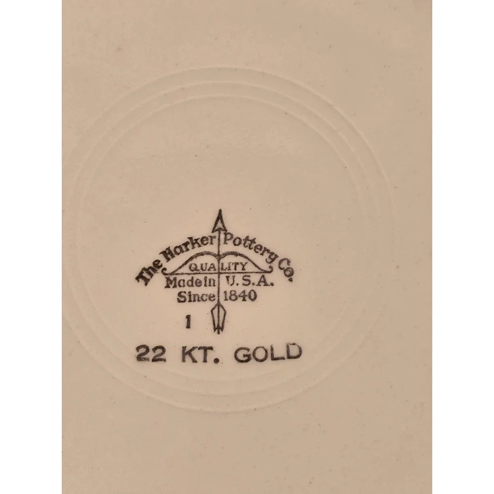 Set of Two Vintage Beautiful Automobile Plates With 22KT. Gold Trims